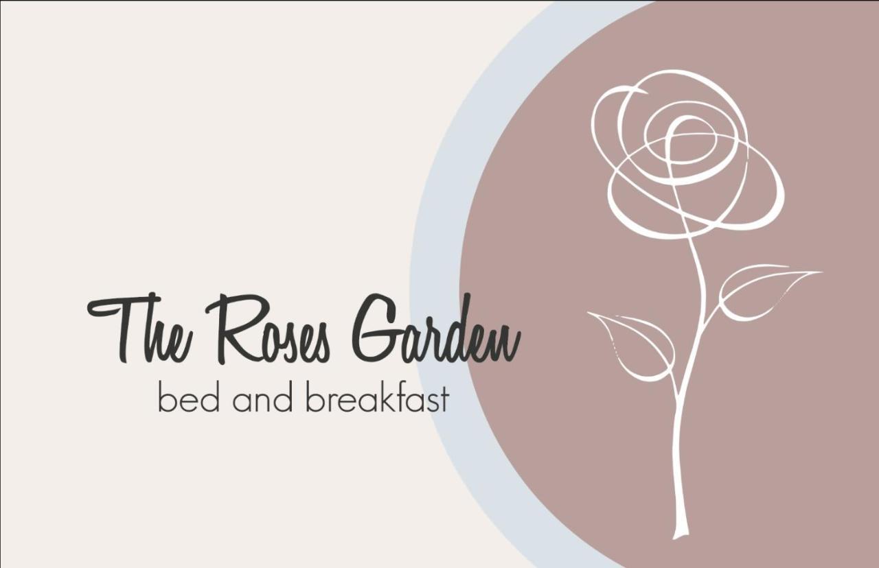 The Roses Garden Bed & Breakfast La Maddalena  Ngoại thất bức ảnh