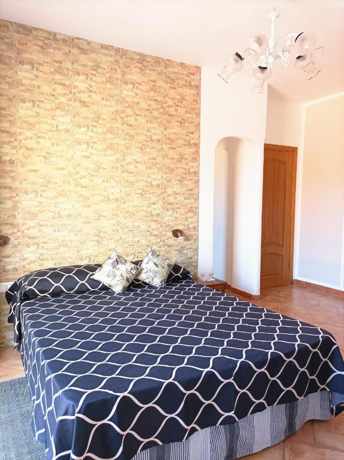 The Roses Garden Bed & Breakfast La Maddalena  Ngoại thất bức ảnh